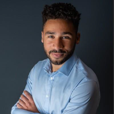 Portrait équipe Astelia consultante financement non dilutif Thibaud CHANOU